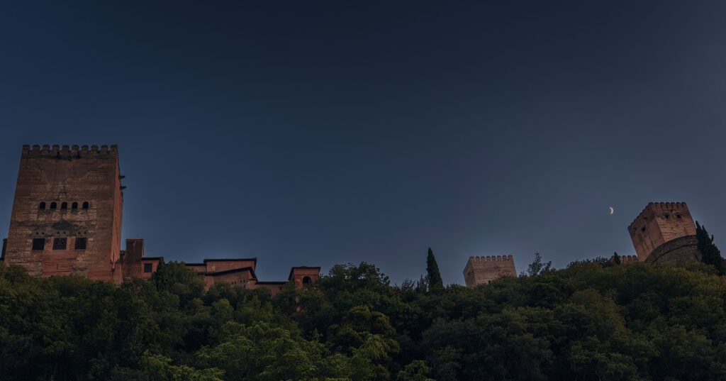 Alhambra-luna-dsdDarroHQ